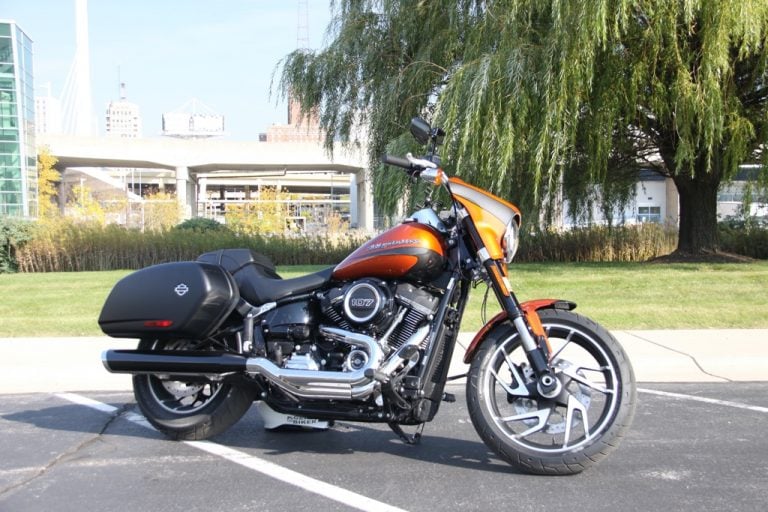2020 HarleyDavidson Sport Glide Review