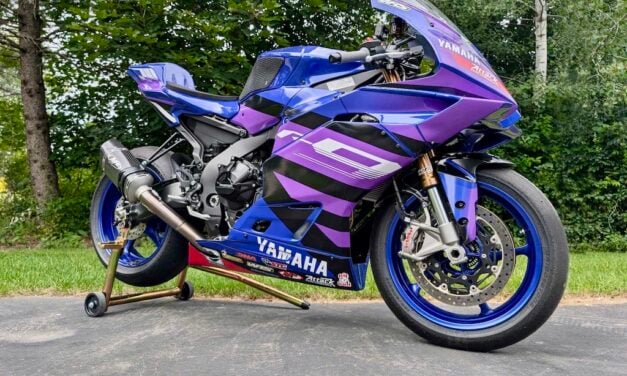 A Day at Blackhawk with the Yamaha R9