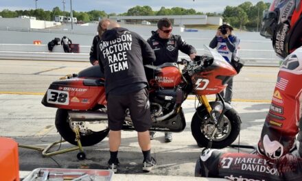 Bagger Pit Crew Life